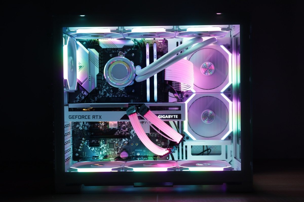 The All White RGB Gaming PC 